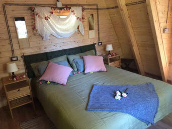 Boomhut interieur Sicilië