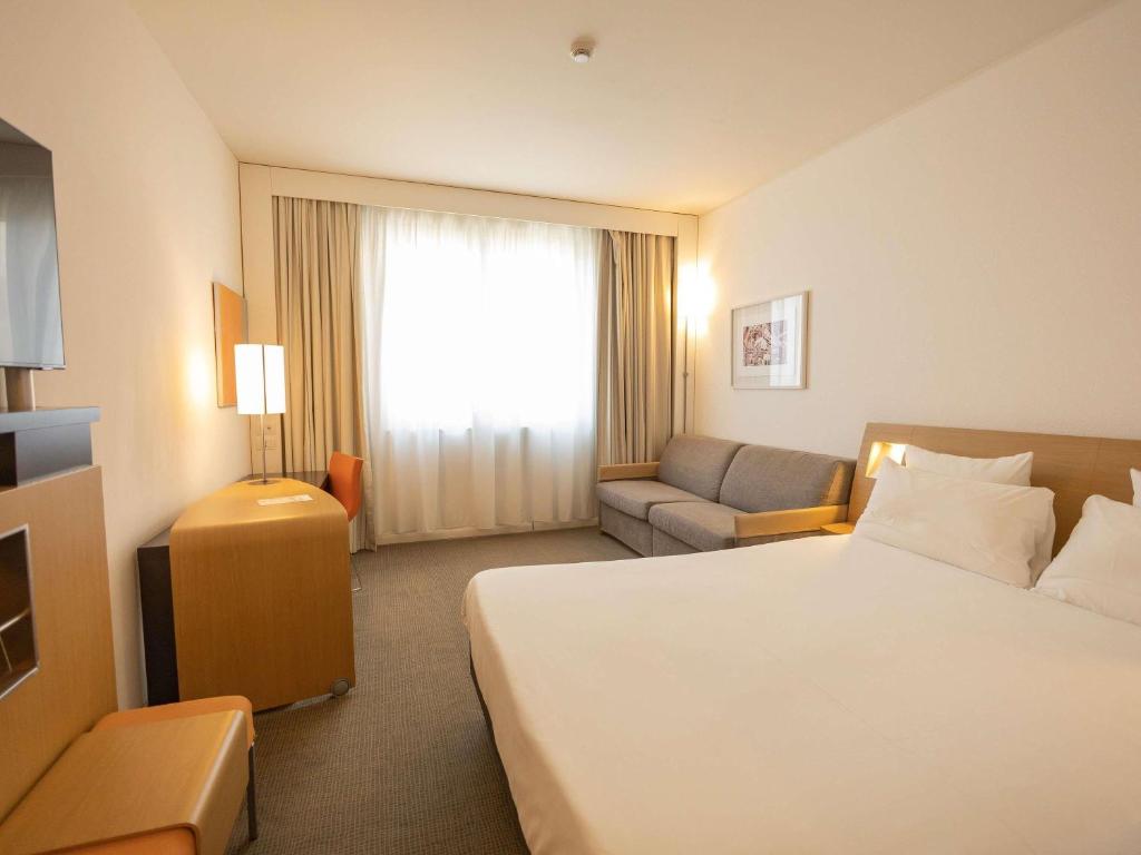 Novotel Salerno – zwembad