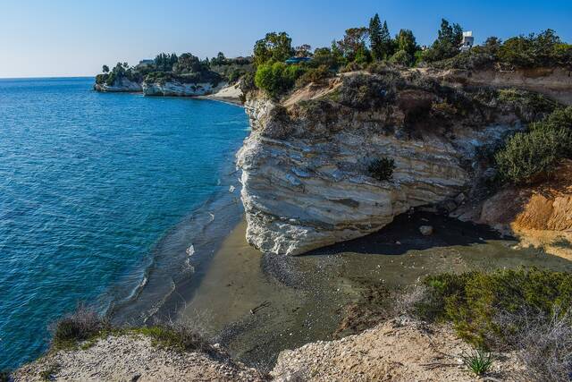 Kavalasos cliff