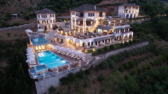Kerculla Resort – panoramisch uitzicht en zwembad