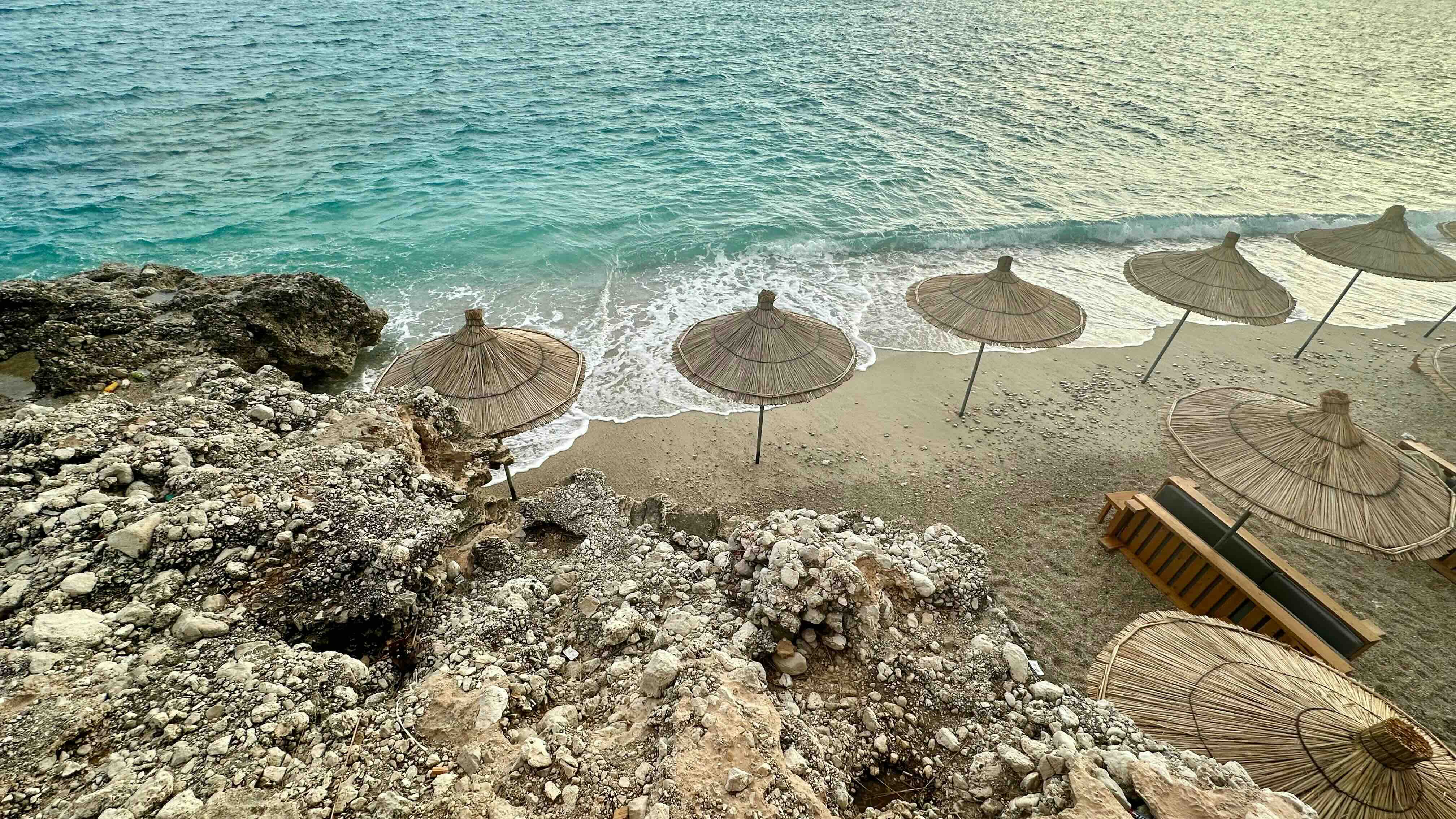 Zonsondergang boven Sarandë