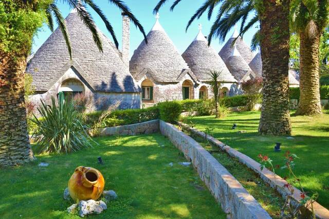 Tenuta Monacelle – trulli en tuin