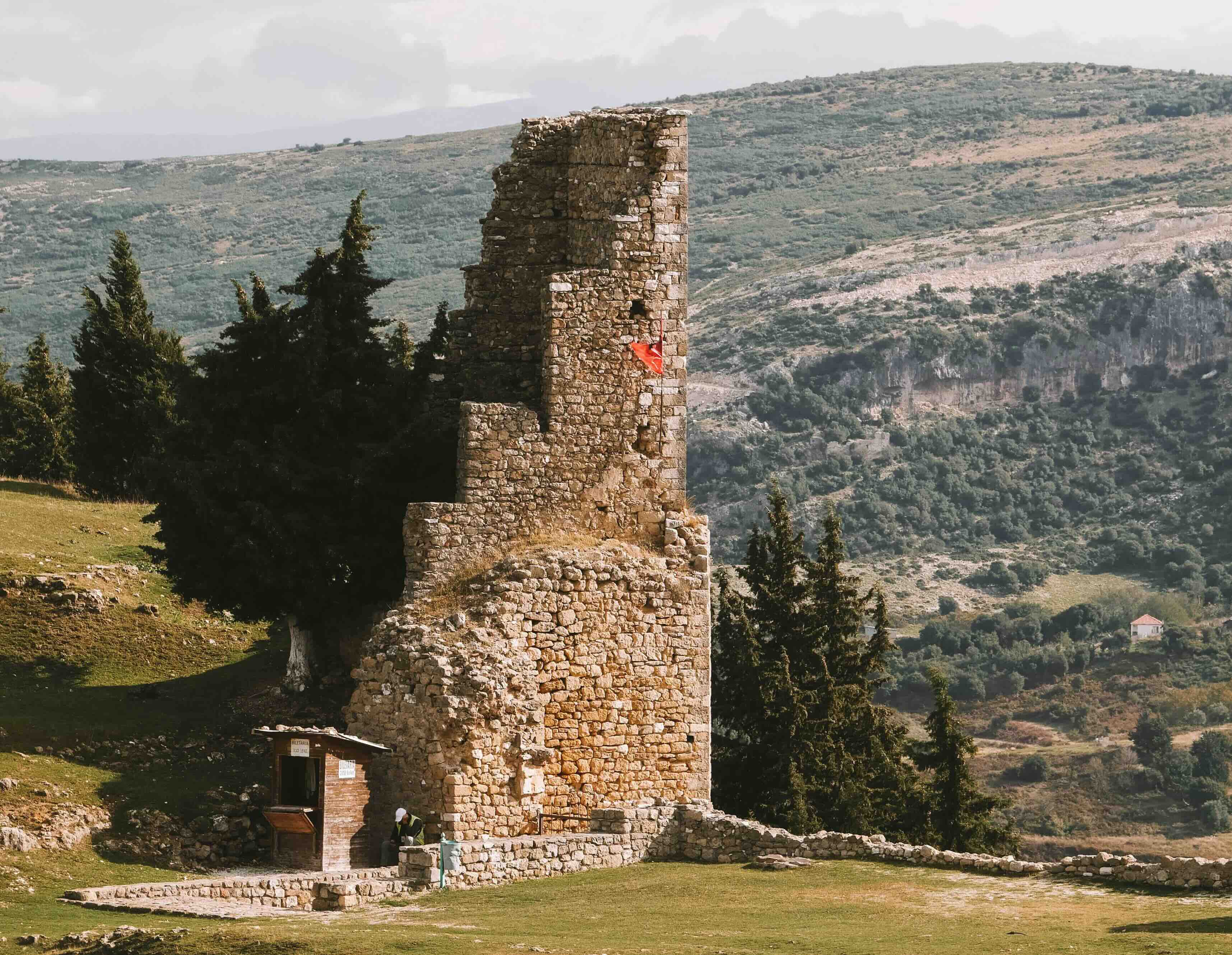 Zonsondergang boven de baai van Vlorë