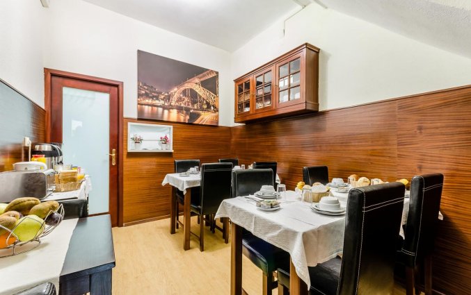 Ontbijtzaal van Hotel Santa Clara in Porto
