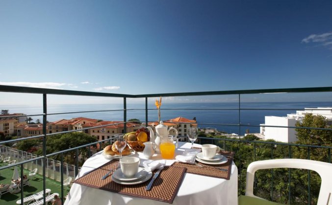 Dakterras hotel Dorisol Florasol