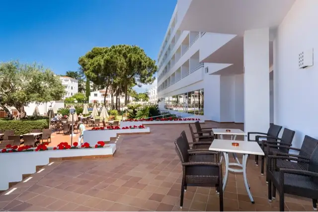 Hotel Globales Mediterrani tuin