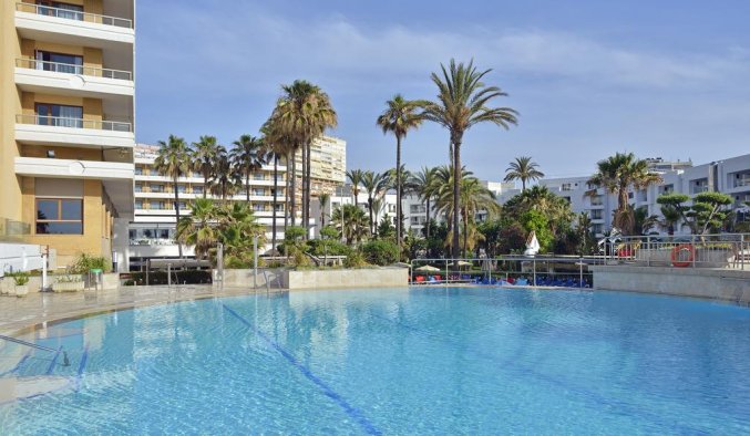 Zwembad hotel Sol Don Pablo in Torremolinos