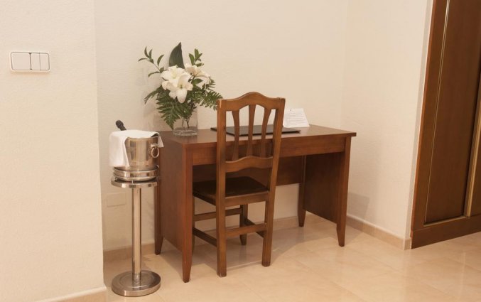 Bureau van hotel Lloyds Beach Club in Alicante