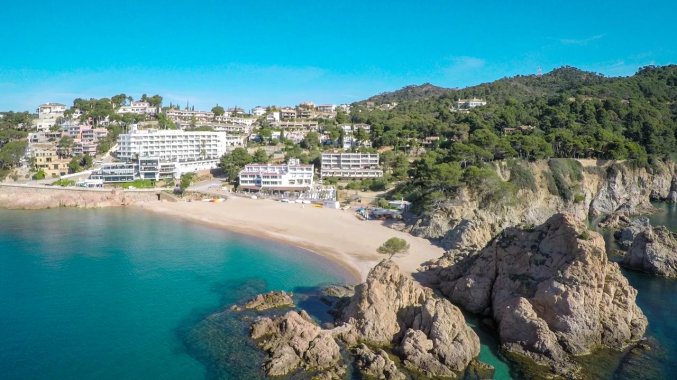 Strand van Hotel Golden Mar Menuda aan de Costa Brava