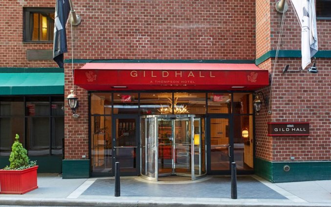 buitenkant van hotel Gild Hall New York