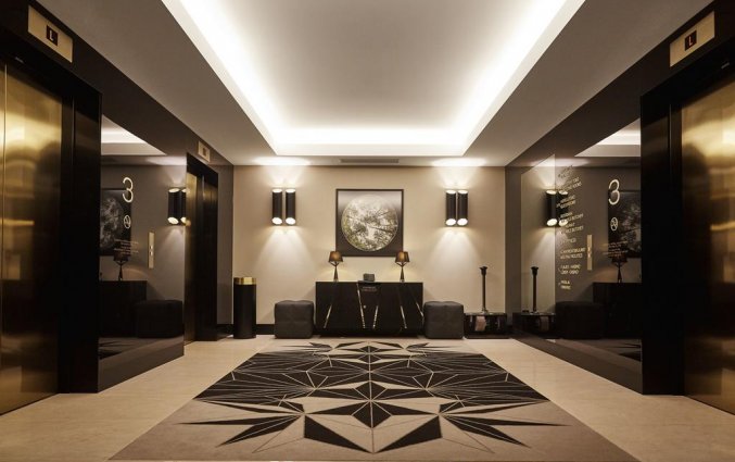 Lift van hotel Hilton Tallinn Park Tallinn