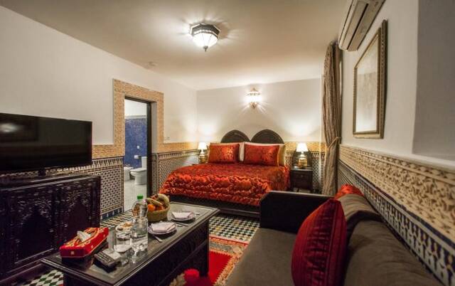 Tweepersoonskamer van Riad Myra in Fez