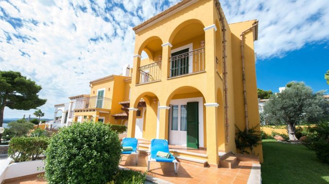 Gebouw van Aparthotel Ona Aucanada op Mallorca