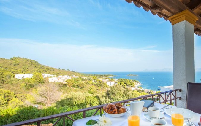Uitzicht vanuit Aparthotel Ona Aucanada op Mallorca