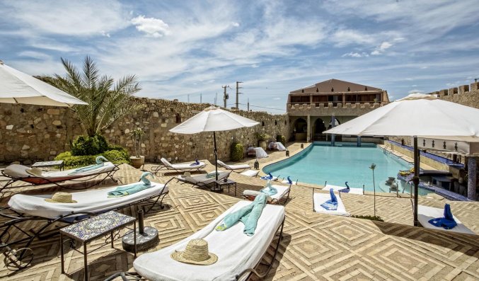 Buitenzwembad van Hotel Kasbah Le Mirage in Marrakech