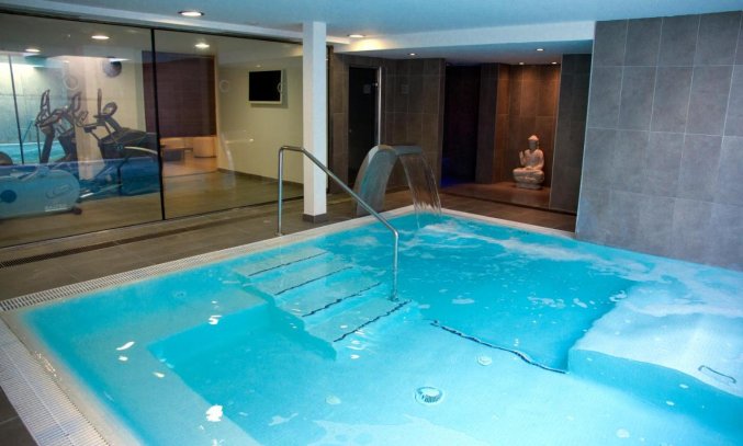 Binnenzwembad van Hotel ALEGRIA Mar Mediterrania aan de Costa Brava