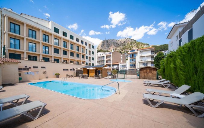 Zwembad van Hotel Medes II Costa Brava