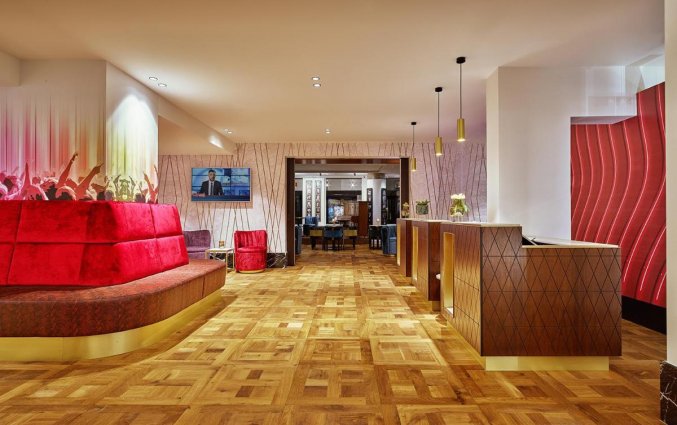 Receptie van Hard Rock Hotel Amsterdam American