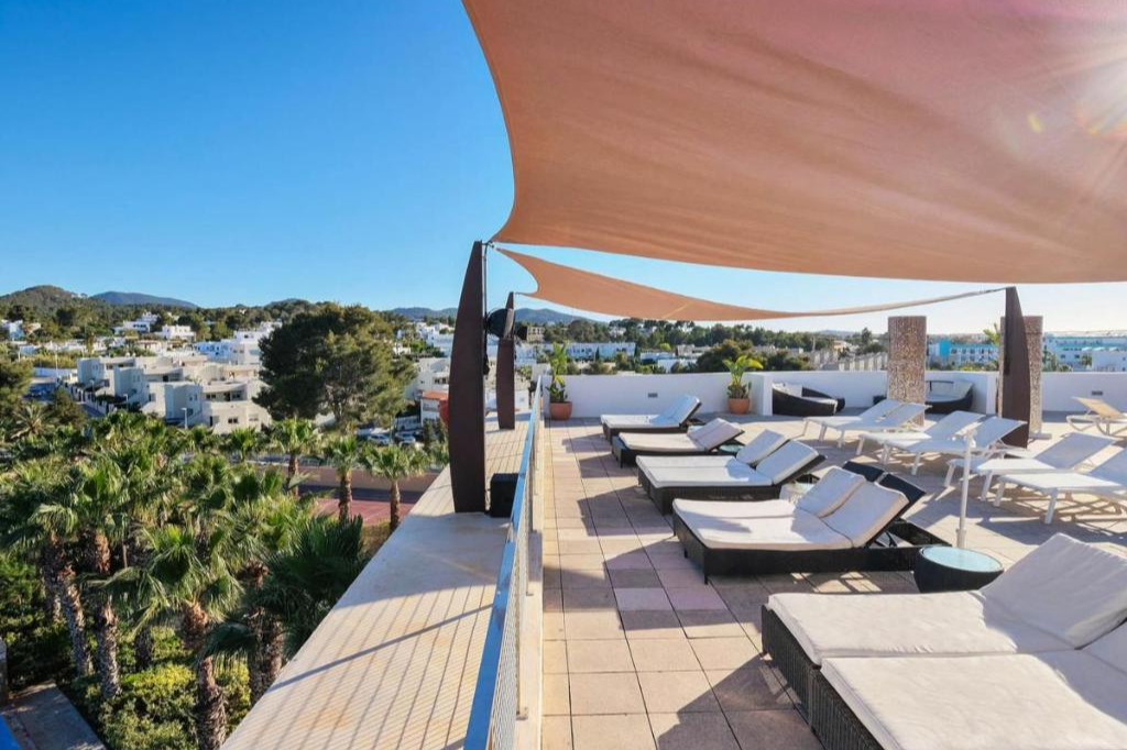 AzuLine Hotel Bergantin