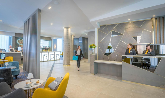 Lobby en receptie van Maldron Hotel Belfast City
