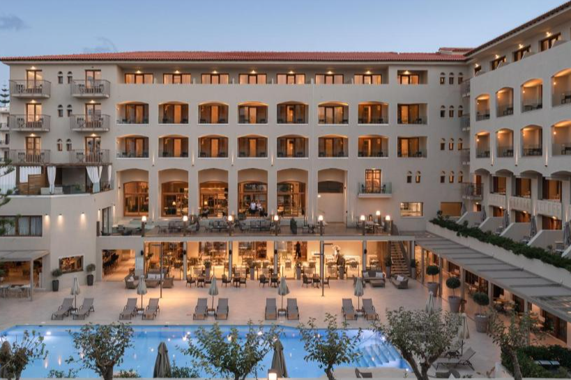 Theartemis Palace
