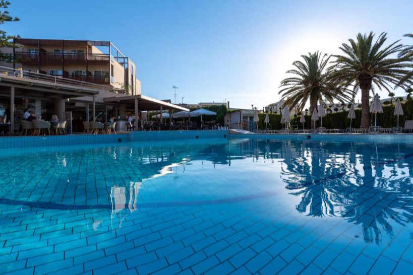 Minos Hotel