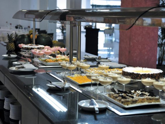 Buffet van Appartementen BlueBay Lanzarote