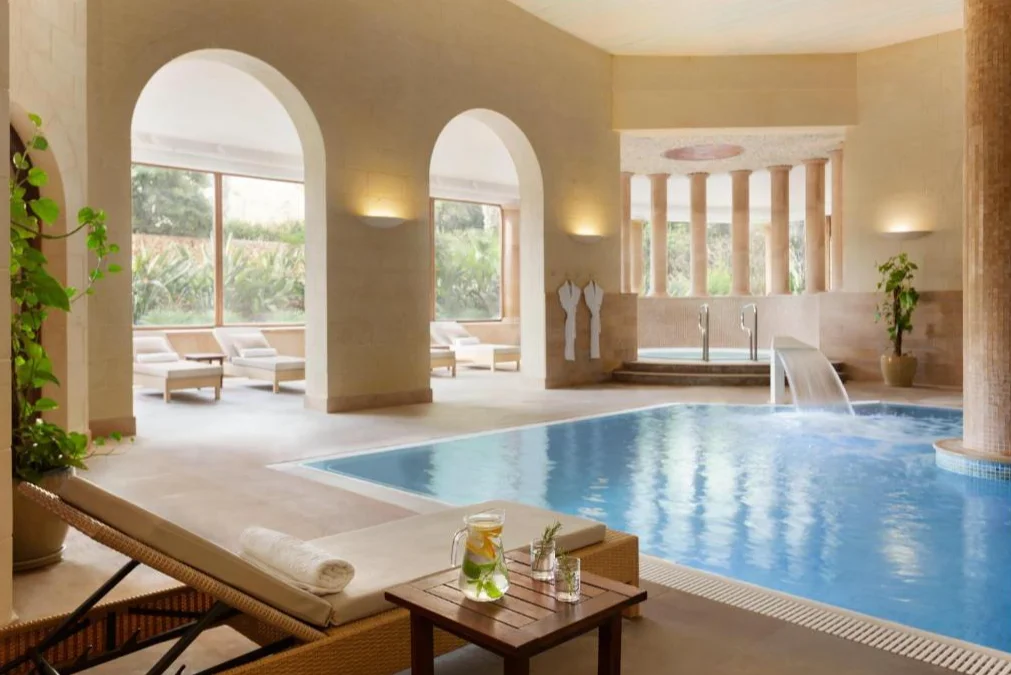 Kempinski Hotel San Lawrenz binnenzwembad