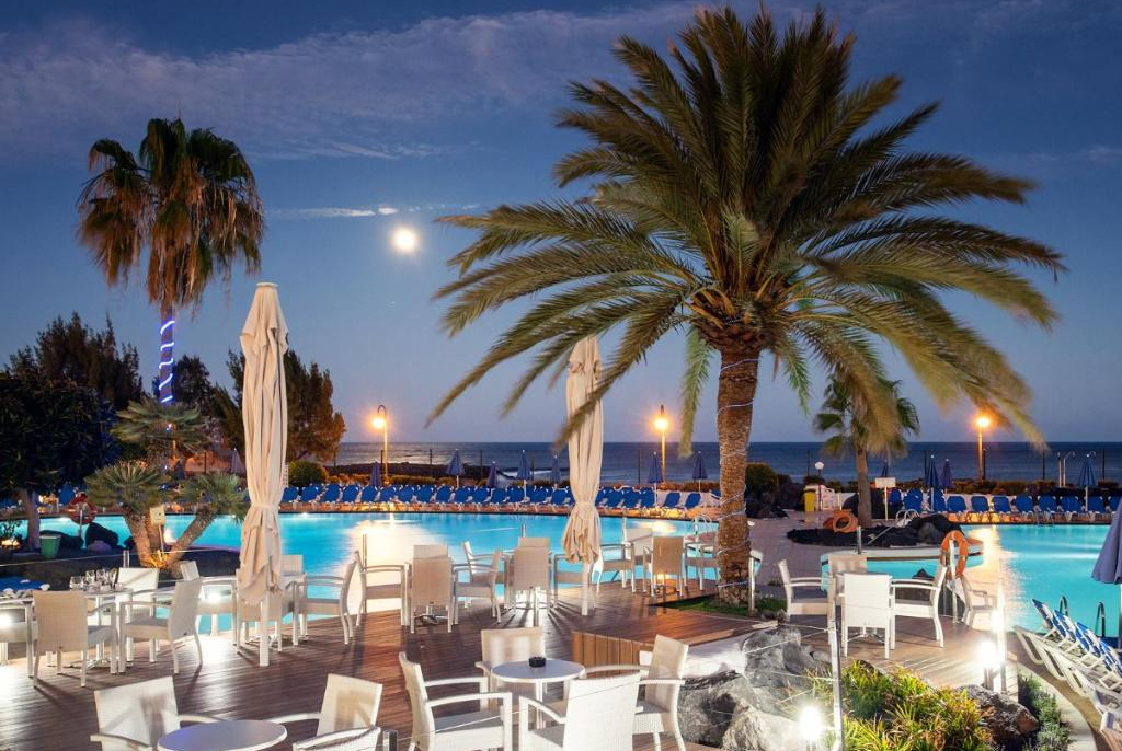 Grand Teguise Playa