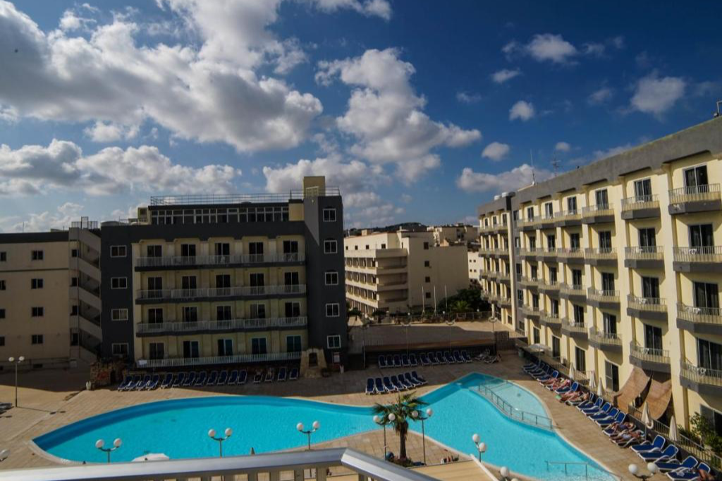 Topaz Hotel
