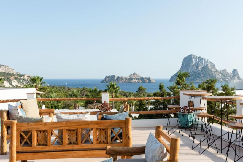 Petunia Ibiza - Adults Only