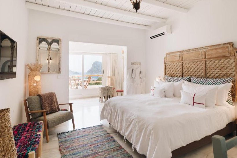 Petunia Ibiza - Adults Only