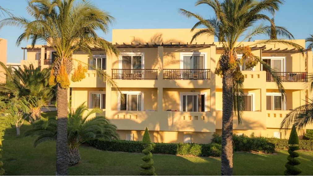 Horizon Beach Resort gebouw 