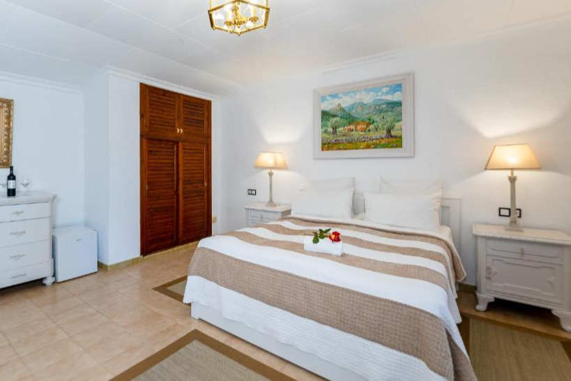 Hotel Rural Predio Son Serra