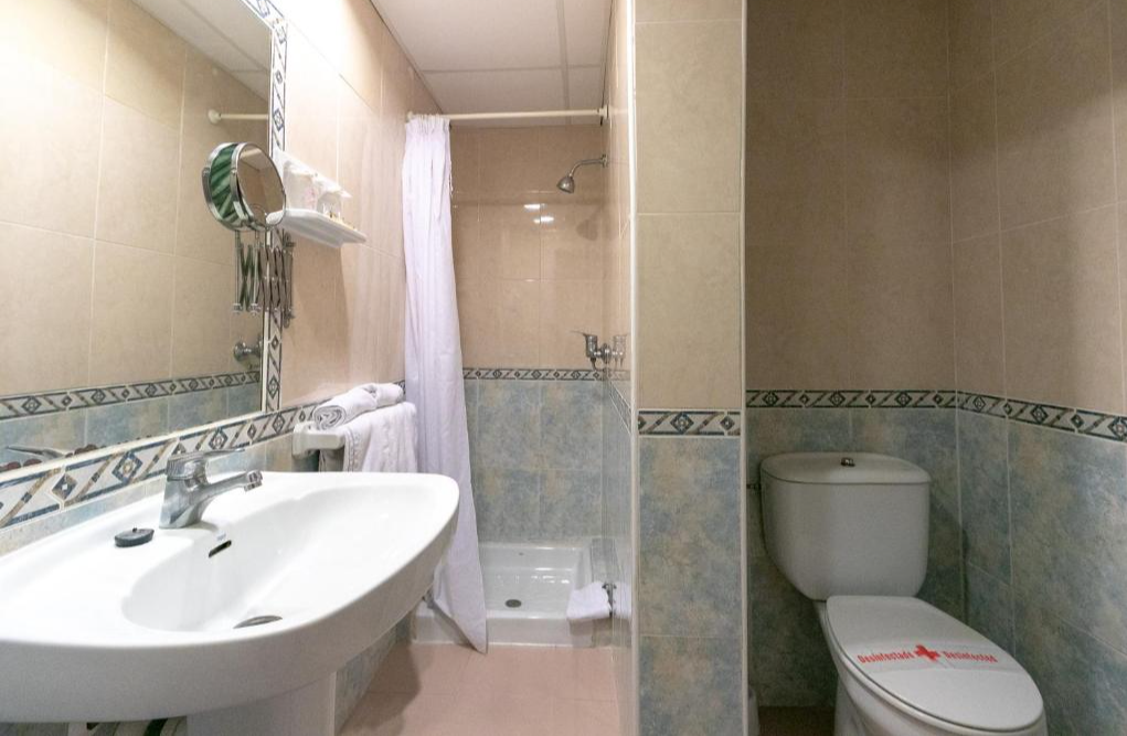 Badkamer The Red Hotel by Ibiza Feeling