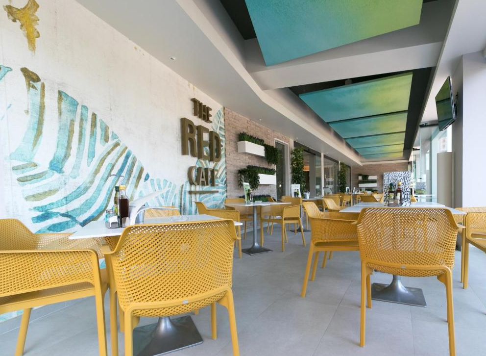 Cafe The Red Hotel by Ibiza Feeling