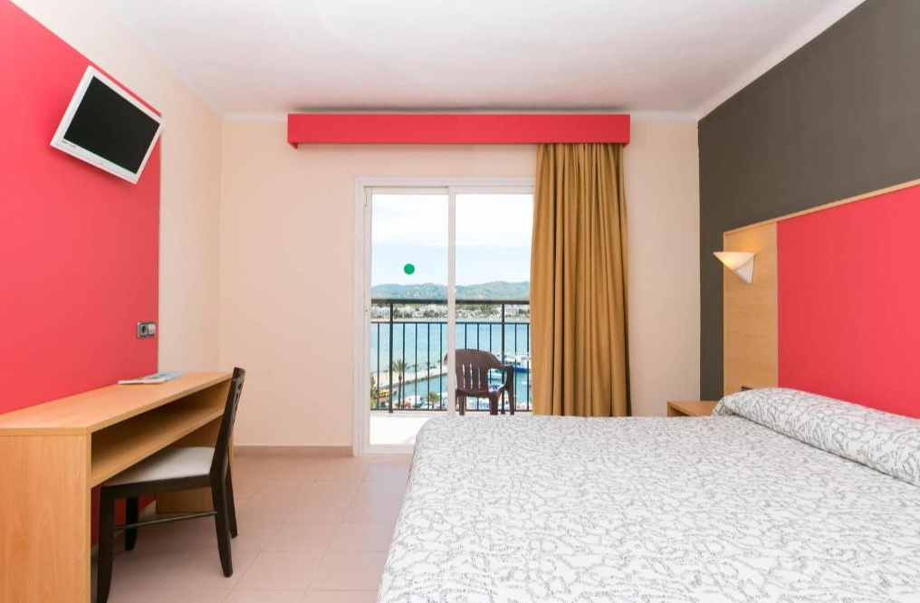 Tweepersoonskamer The Red Hotel by Ibiza Feeling