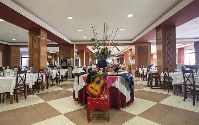 Hotel Triton