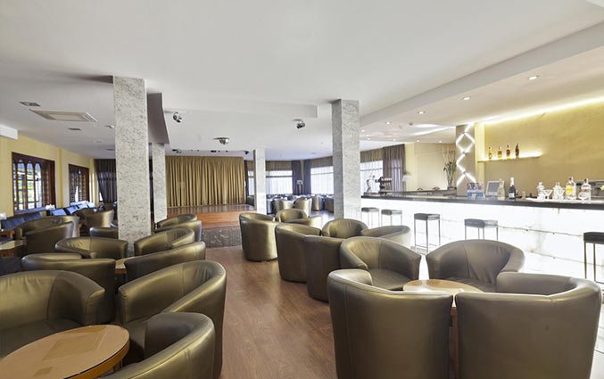 Hotel Triton