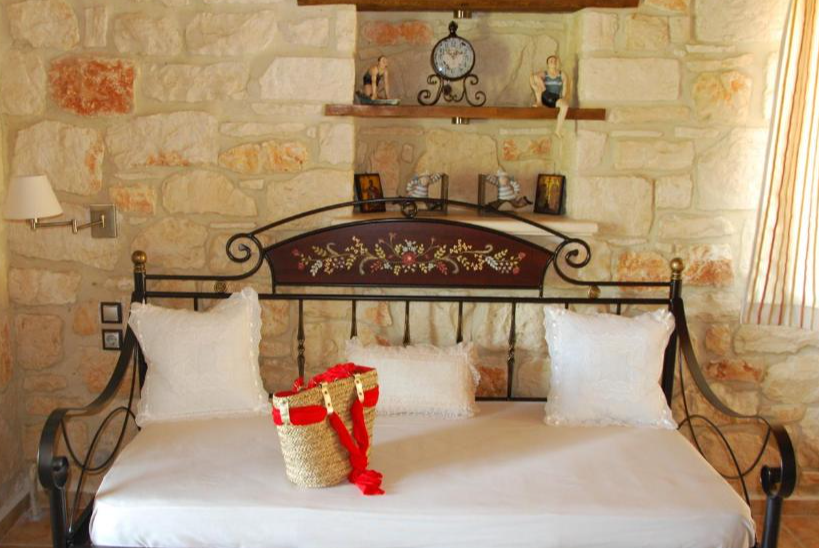 Kavos Psarou Villas