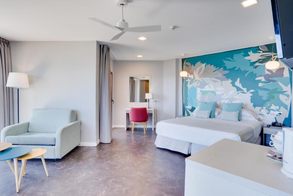 Angela Hotel