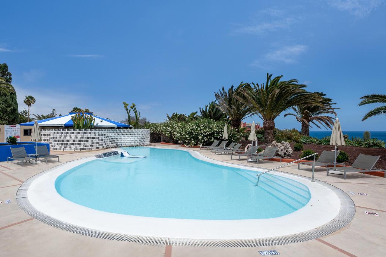 Livvo Risco del Gato Suites Hotel