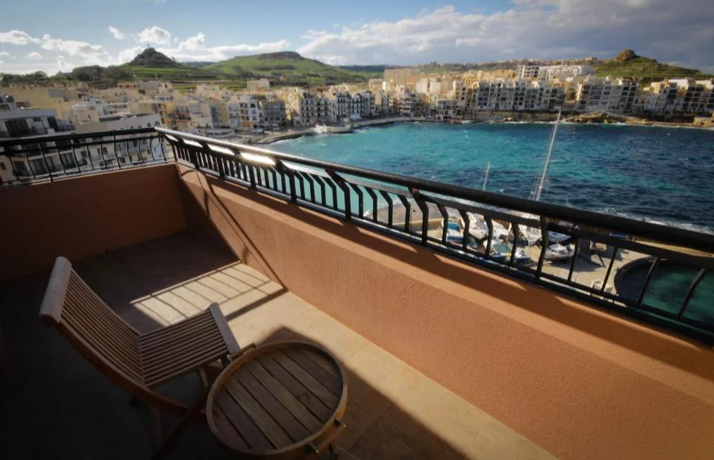 Calypso Hotel