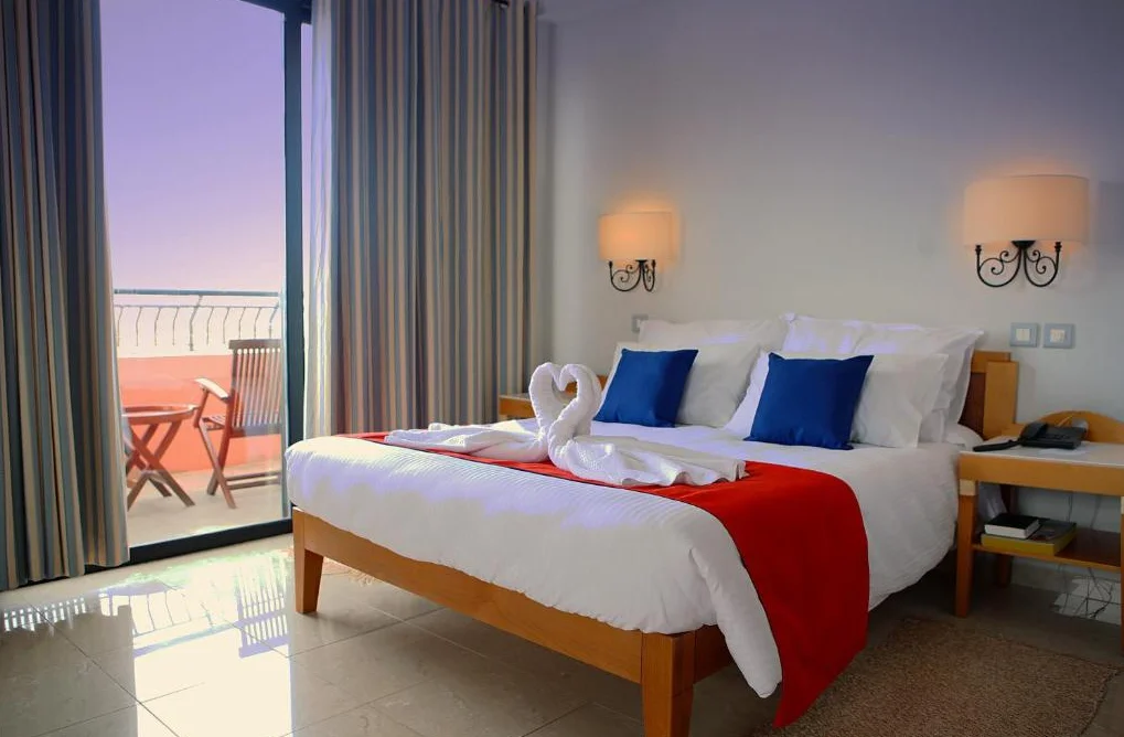 Calypso Hotel