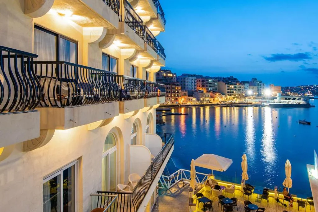 Gillieru Hotel