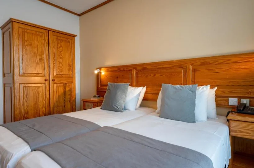 Gillieru Hotel