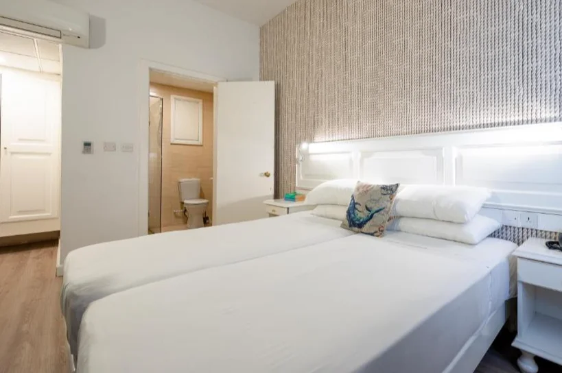 Gillieru Hotel
