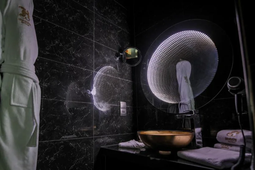 H Hotel