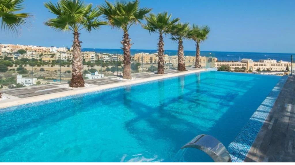 H Hotel
