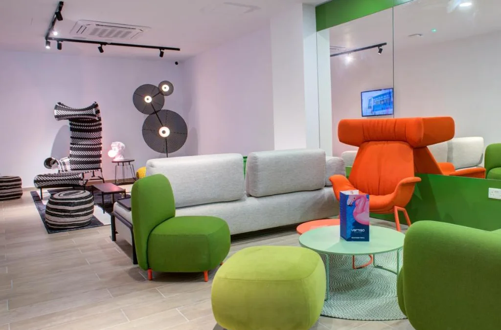 IKYK Hotel